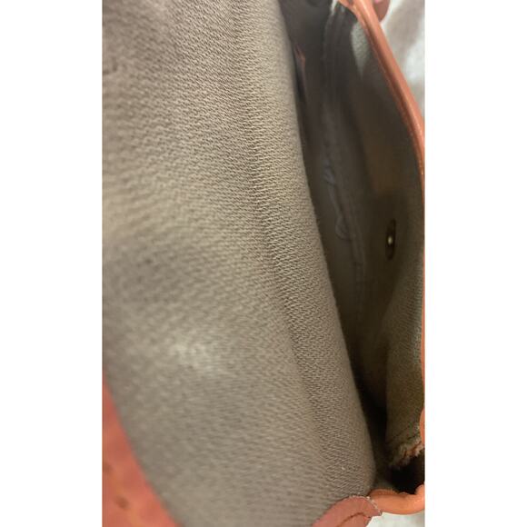 Dooney And Bourke Wristlet Orange Rust Wallet Signature Logo Cream Strap - Picture 11 of 11